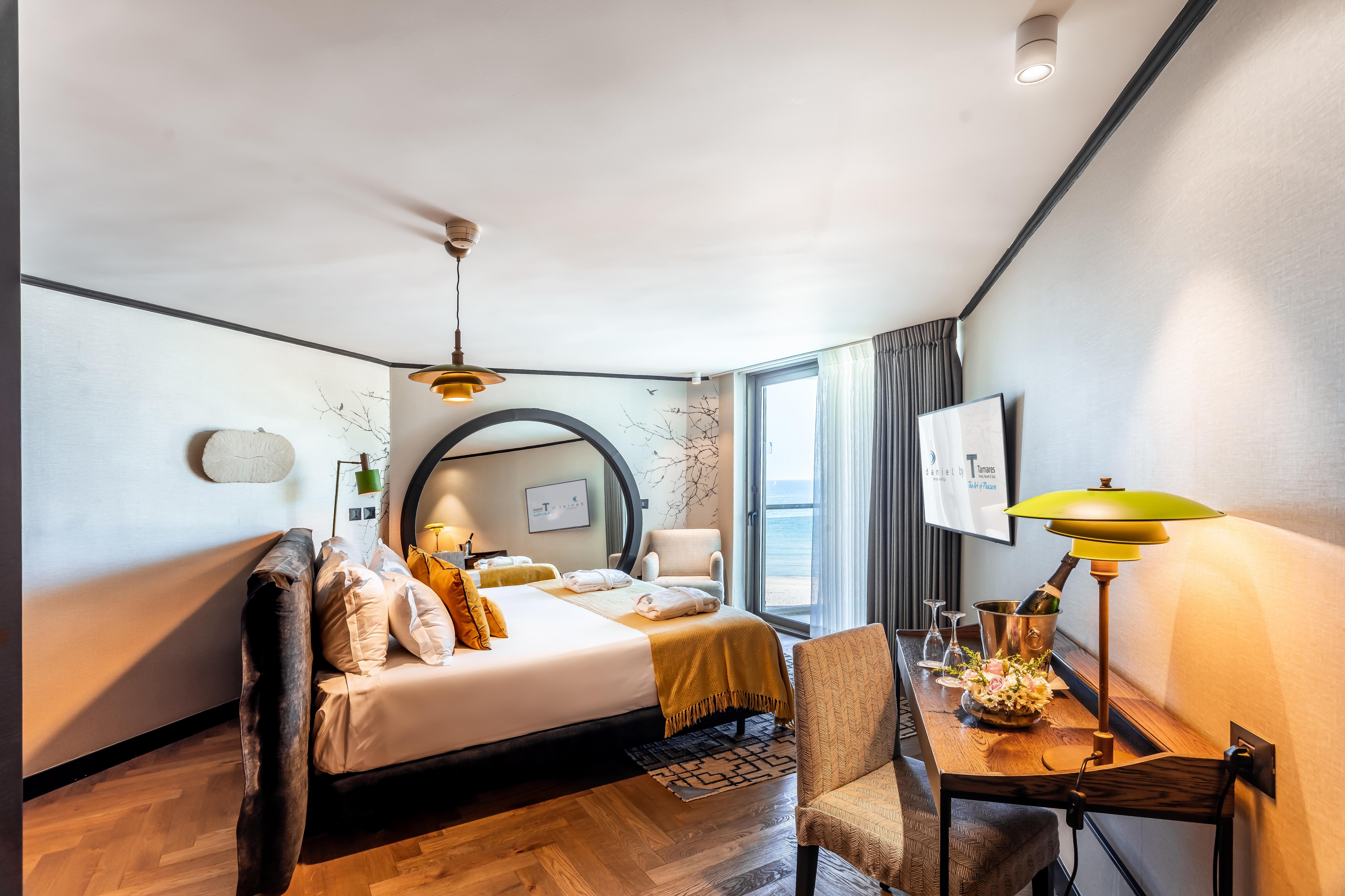 Daniel Herzliya Hotel Eksteriør billede Deluxe room