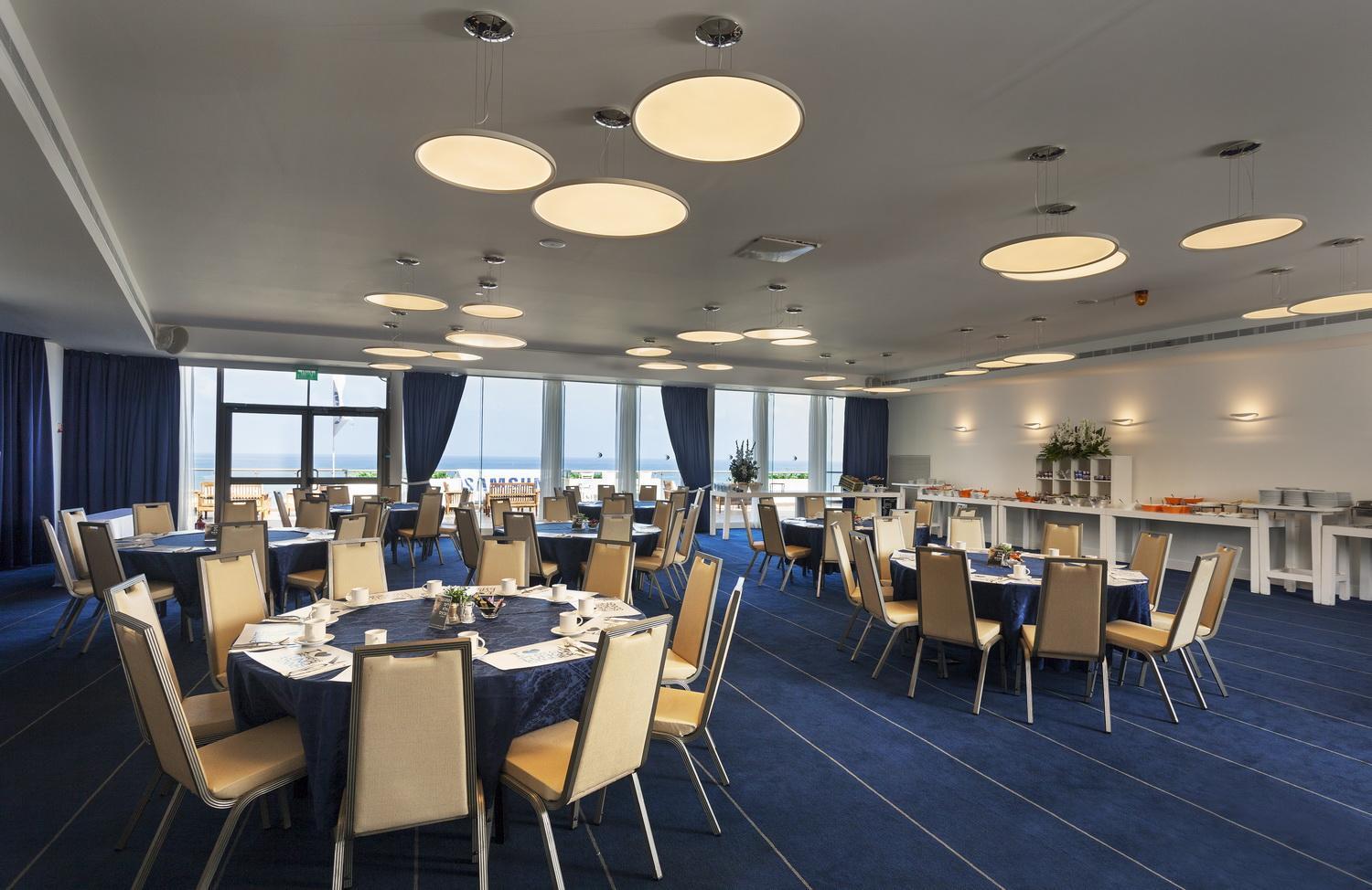 Daniel Herzliya Hotel Eksteriør billede The 10th floor meeting room